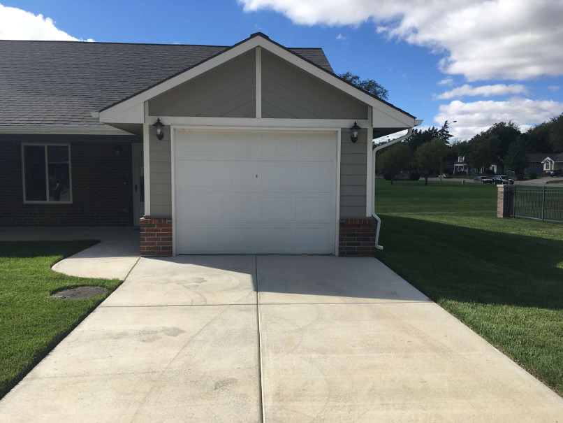 655 East Main Street - 15